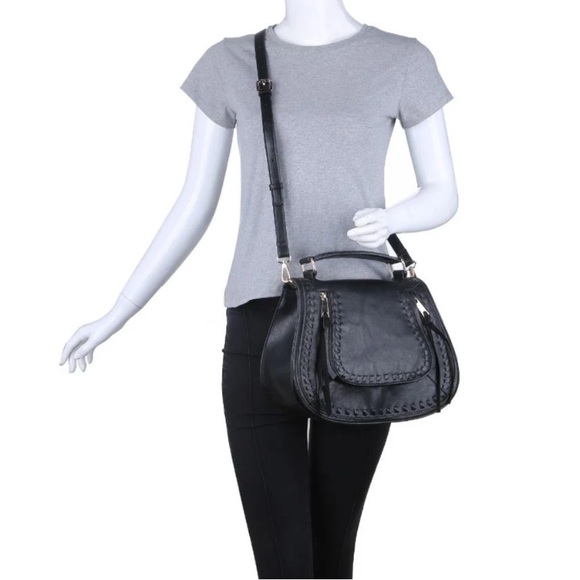 🔥Urban Expressions Vegan Leather Khloe Crossbody🔥 NWOT - Picture 14 of 15